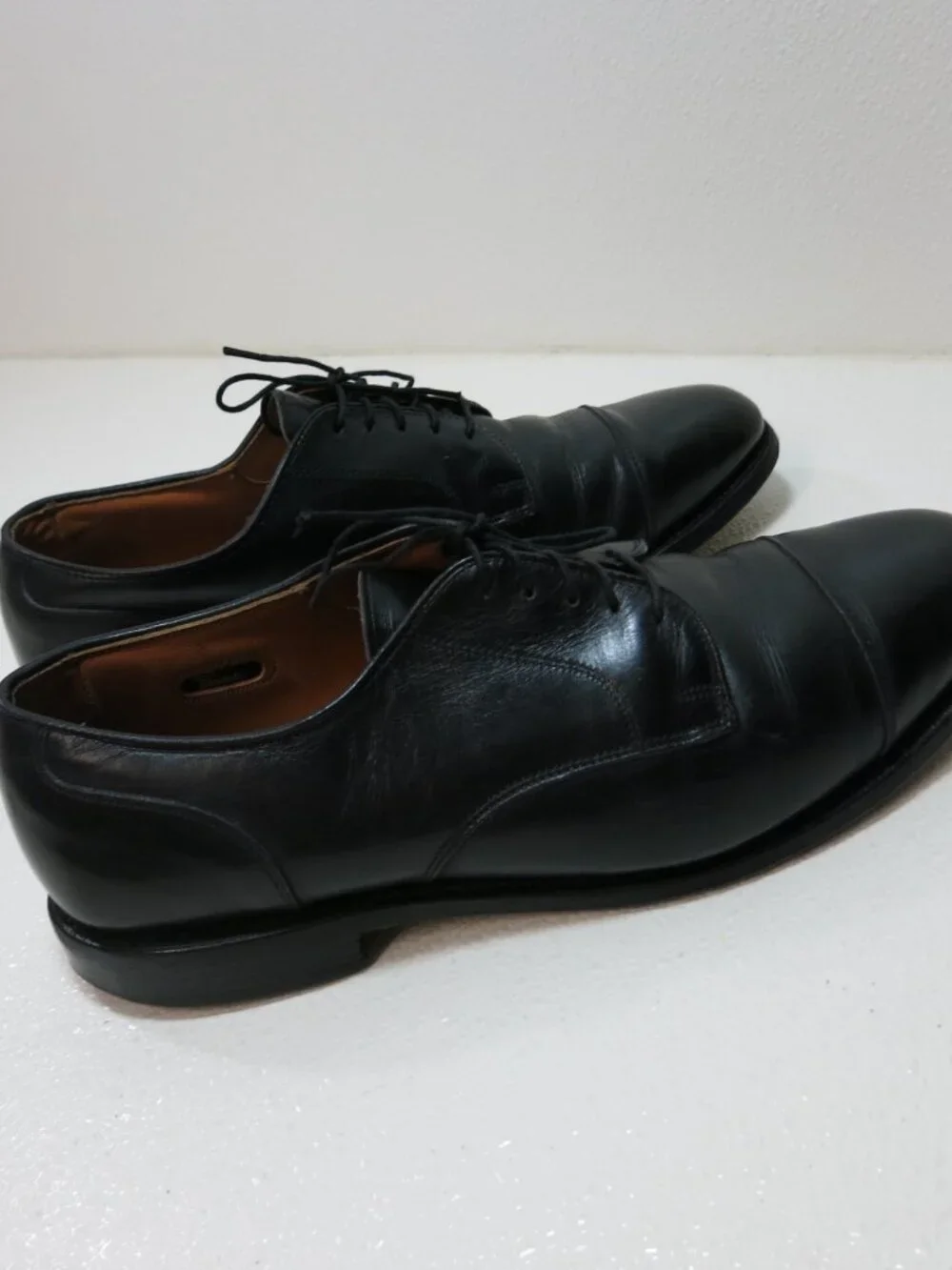 Allen Edmonds Cortland Cap Toe Oil Tanned Leather Dress Oxfords Shoes Men 10.5 D